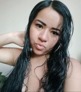 sophia_skyy Public Pic 2