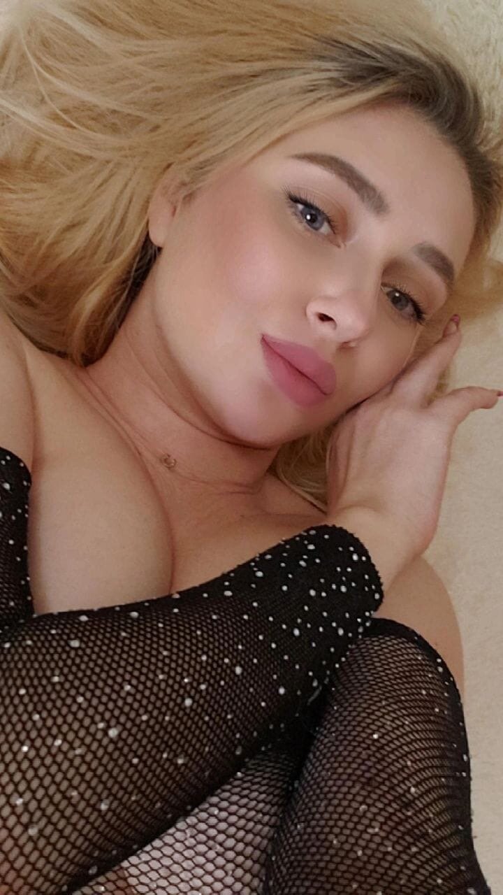 Join LadyLolyPop Live Sex Chat - Profiles, Reviews, & Porn