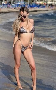 KylieeV kullanıcısının Under the Spanish Sun💃🏽 albümü -  fotoğraf