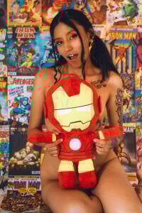 eviegothel_ Iron Girl Pic 6