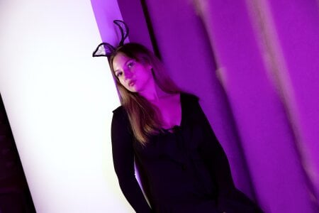 MariaRobinsone Bunny Pic