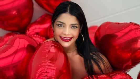 ArieliciousXXX kullanıcısının Love Me albümü -  2 fotoğraf