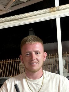 Girlonboy25 Public Pic 4