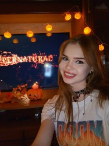 Amity_Roski Me on Halloween) Pic