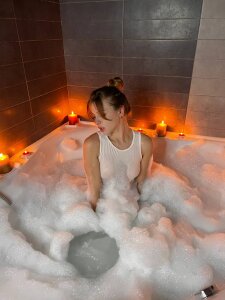 JessyRays Public Pic 4