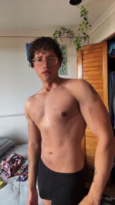 ethan_blake's <3 Sex Photo 1