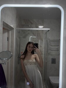 ShaeHeeter ⛄️⛄️⛄️  4. fénykép