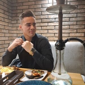 Ashton_Key Public Pic 6