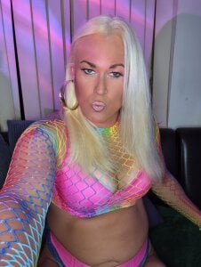 Connie_Pepper Public Pic 4