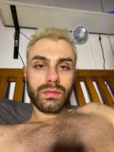 VersGuy24 Public Pic 5