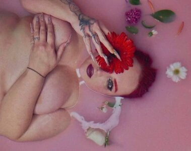 Esteri_Moon Public รูป  6