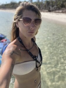 SheIsSomething Public Pic
