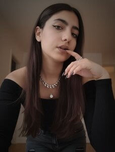 Anetta_kiss Public Pic 4