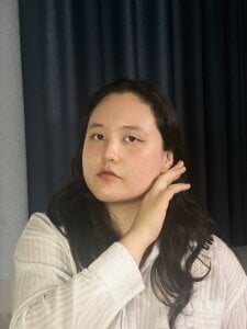 GaleScontras Public Pic 2