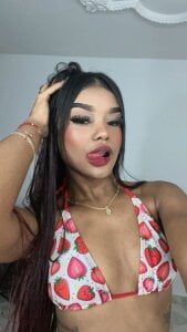 mia_fernand Your sweet and delicious strawberry💖🔥 зображення 4