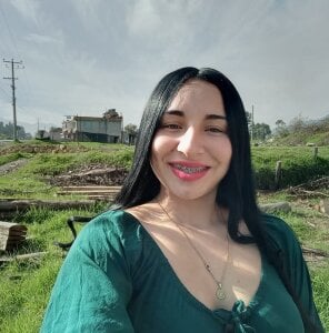 MollySweet- Public Pic 7