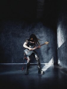 Astartexxx I love rock and roll and metal, I love making music. Pic