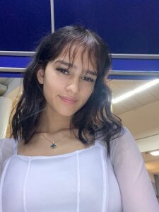 MelodyMansson Good afternoon, handsome ☀️💋 I’m live from 11:30 a.m. to 6:30 p.m., full of energy and ready to mak Pic