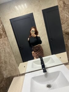 Dina_dee