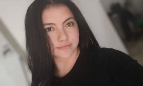 VIOLETA_PARKKER Welcome to my room 👋 Gambar 5