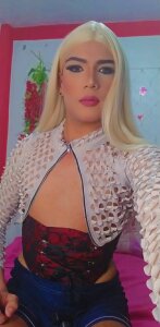 Casandrasquirt Public Pic 2