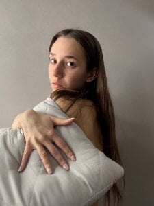 PetraHambelton I love big pillows Pic