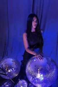 miavegas1 Subtle, authentic and eternally elegant 💄🍾 Pic 2