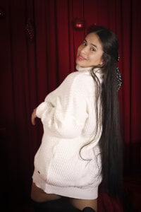 zoe_longhair MERRY CHRISTMAS Pic 2