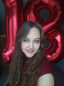 AlesiaTouhey Public Pic 5