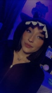 NickiYoungPublic Bild 8