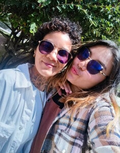 anaroman01 Lovely things together Pic 2