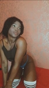 IrisHerrera_ 😈 Want to find out? Pic 4