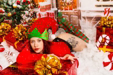 EmmaaCastroのmy chritssmas night⭐🎉の 4枚の写真