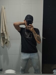 Alexanderhot25 Public Pic 4