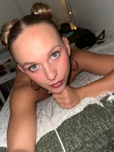 Ellis_Blossom Public Pic