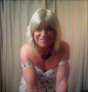 RayleneRich Peek-a-Boo! Pic 4