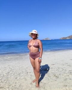 bbyalexxxa Relaxing on the beach Foto 6