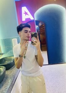 Alex😮‍💨 de Alex_jeins_at  9 photos