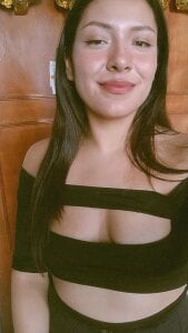 Veronica_b_ Public Pic 2