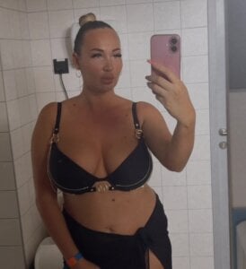 NellyExtraa: Én ( 2 фото)