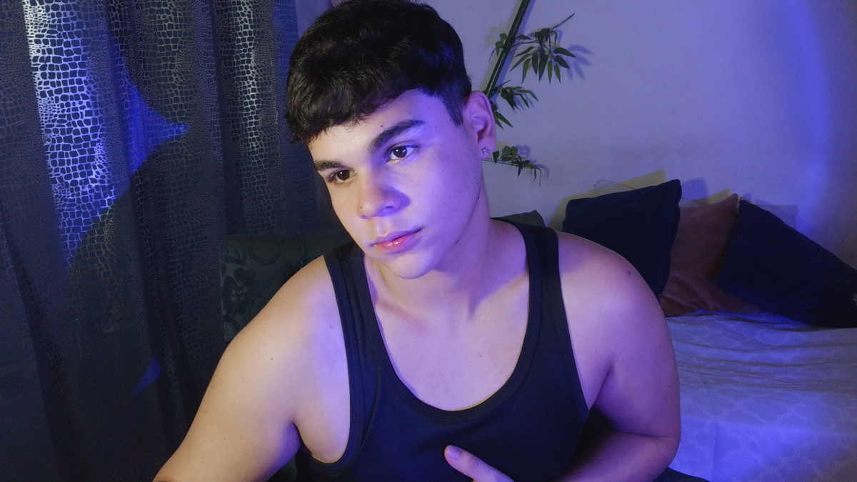 صور eithan_jonnes الرائجة  51