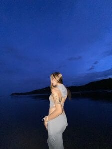 lunawackerluna in vacation图片 4