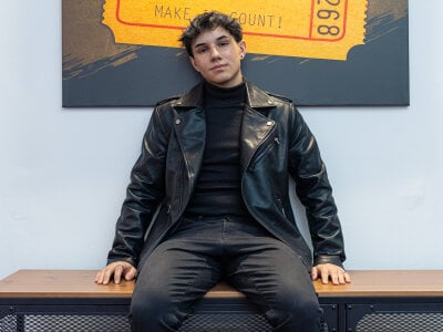 DamianBryson Public Pic 4