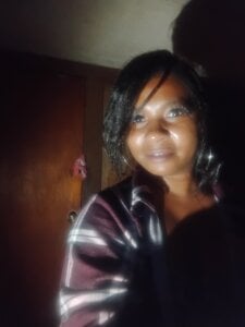 Ladiv33 Public Pic 4