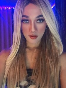 Hotsugarmollyxx lustful molly Pic 2