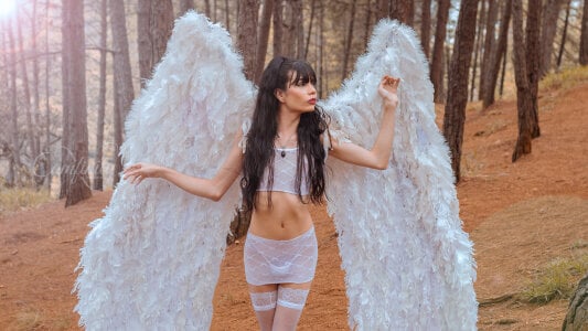 LadyLuminary "I'm warning you... my costume isn't the only thing that comes off easily." 😜🎃 Immagine  3