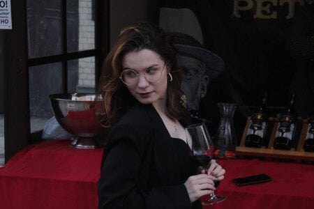 MariamCopp Public Pic 3