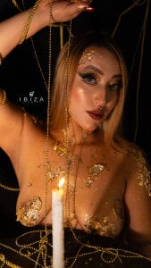 MollyCruz Sparkles✨ Pic 9
