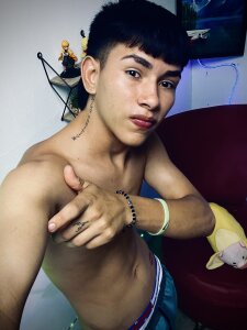 kennyonly_ 😍 Pic 2