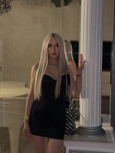 DominoCawthorne Public Pic